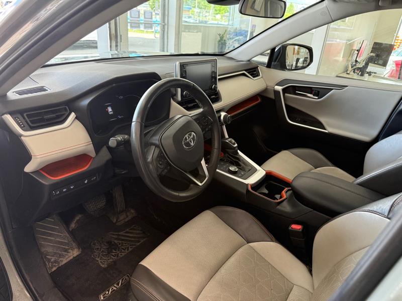 toyota RAV4 2021 - 12
