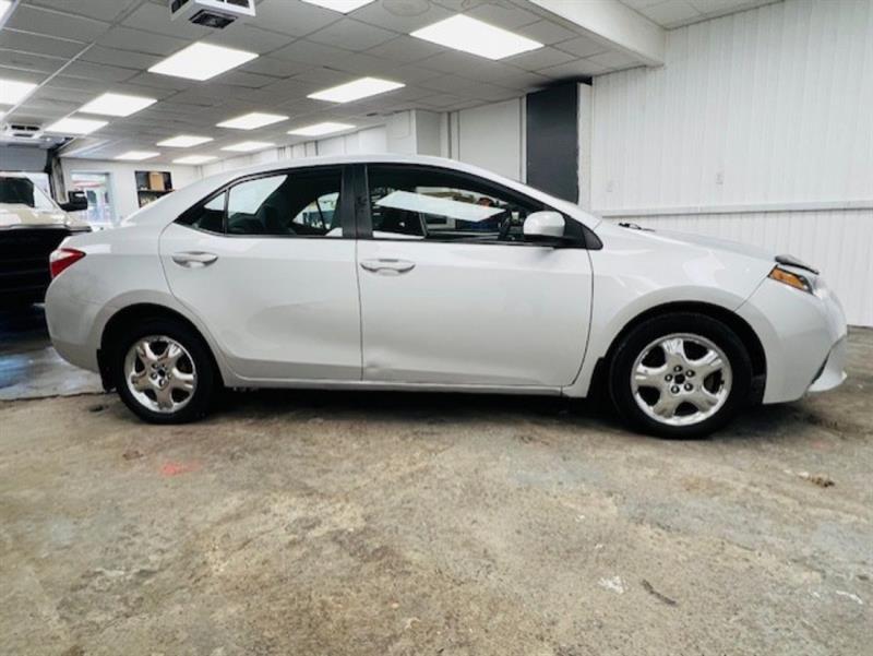 toyota Corolla 2015 - 5
