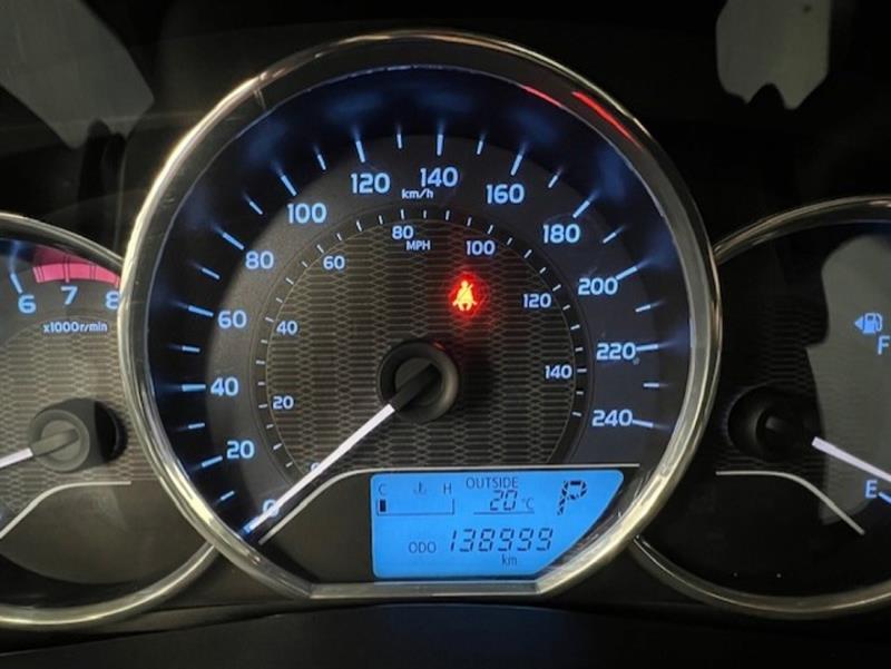 toyota Corolla 2015 - 13