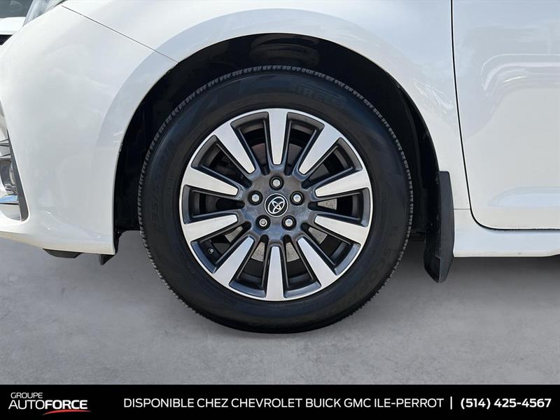 toyota Sienna 2018 - 4