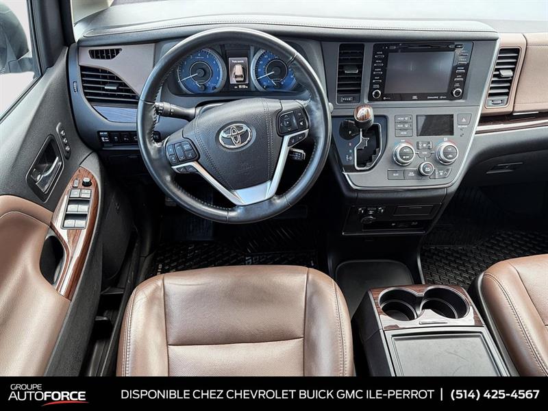 toyota Sienna 2018 - 9