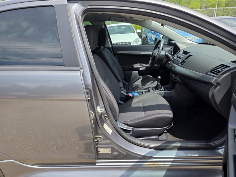 mitsubishi Lancer 2010 - 15