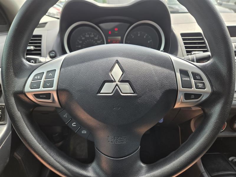 mitsubishi Lancer 2010 - 22