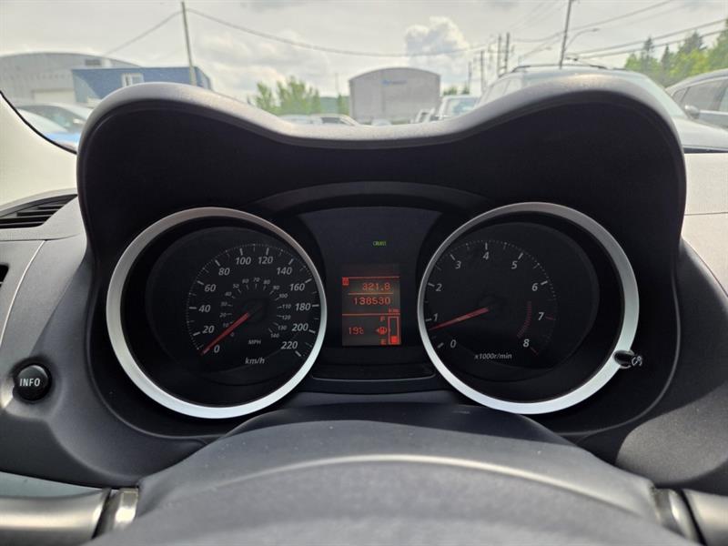 mitsubishi Lancer 2010 - 23