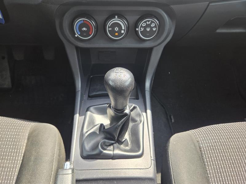 mitsubishi Lancer 2010 - 25