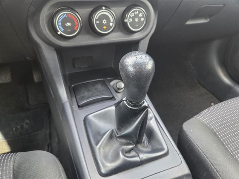 mitsubishi Lancer 2010 - 29