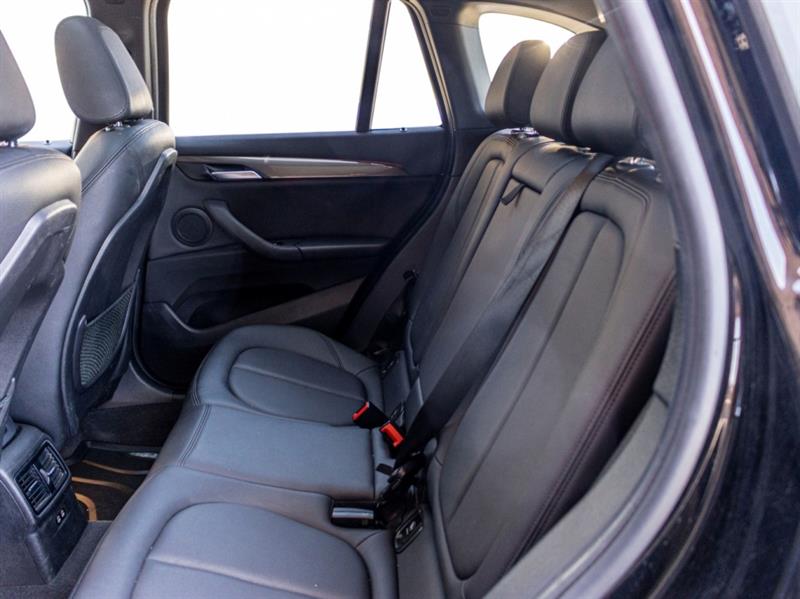 bmw X1 2020 - 12