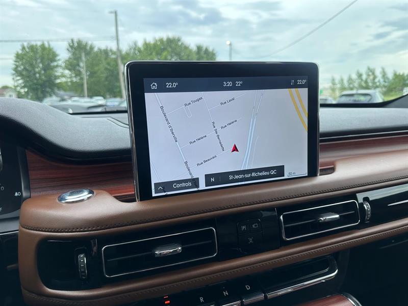 lincoln Aviator 2023 - 26