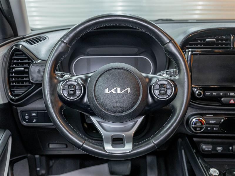 kia Soul EV 2022 - 12