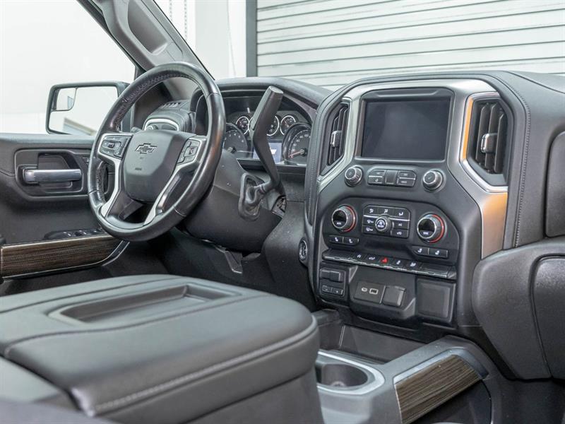 chevrolet Silverado 1500 2021 - 30