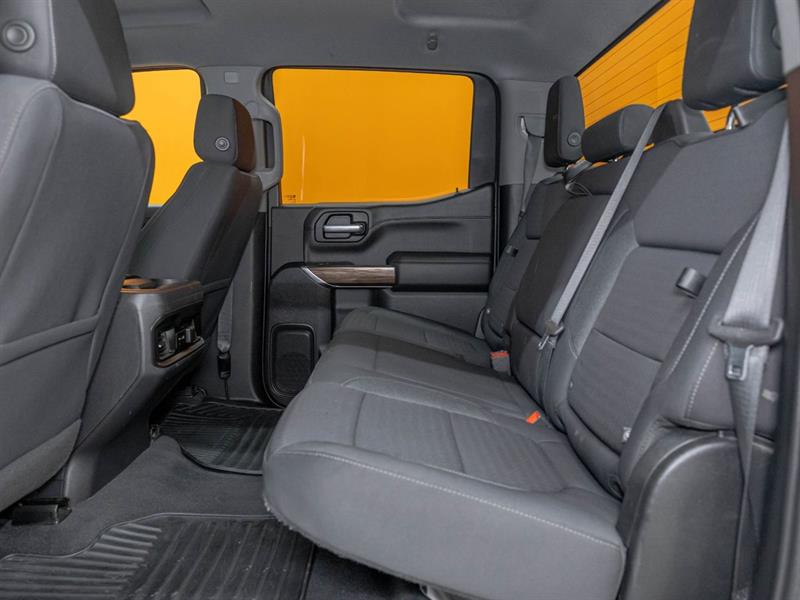 chevrolet Silverado 1500 2021 - 31