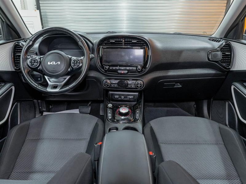 kia Soul EV 2022 - 11