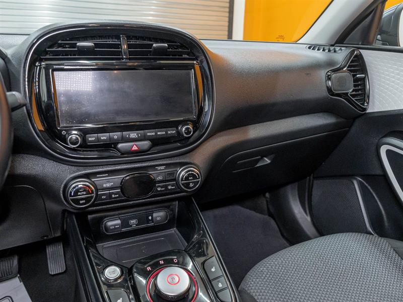 kia Soul EV 2022 - 20