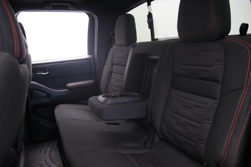 nissan Frontier 2023 - 9