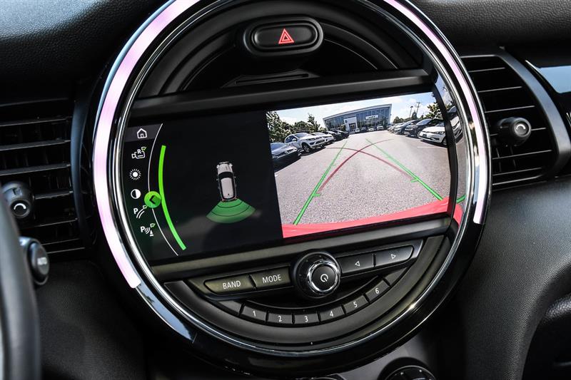 mini 3 Door 2021 - 18