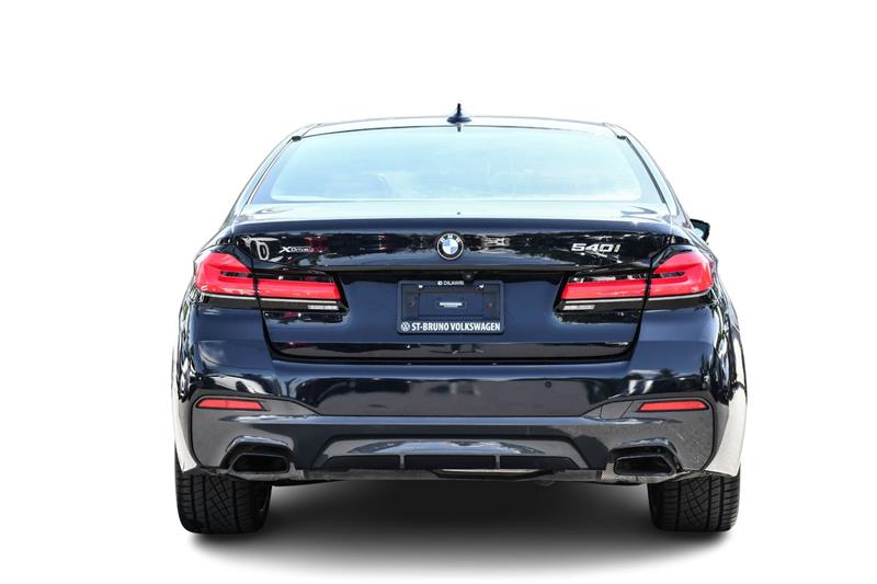 bmw 5 Series 2022 - 9