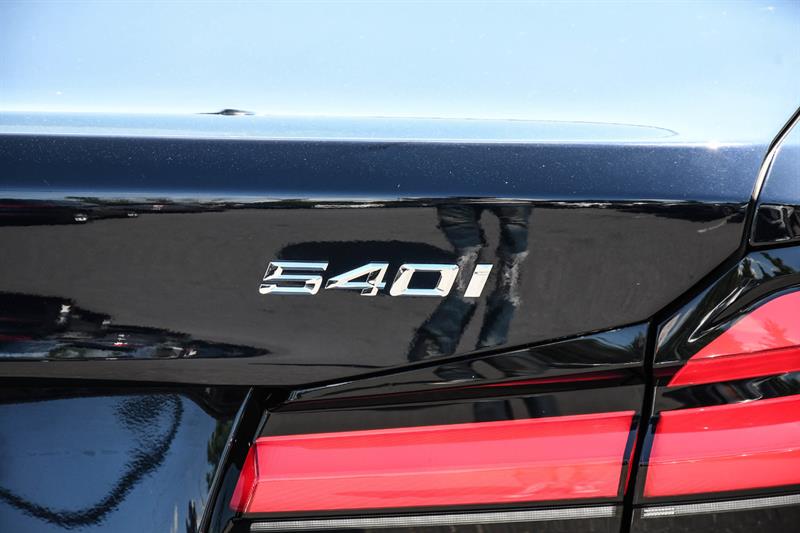 bmw 5 Series 2022 - 32