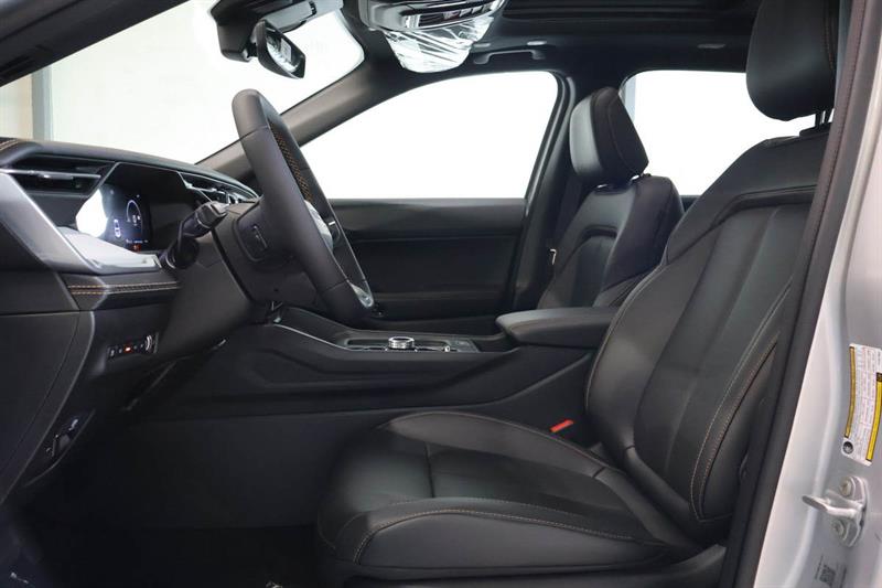 jeep Cherokee 2026 - 8