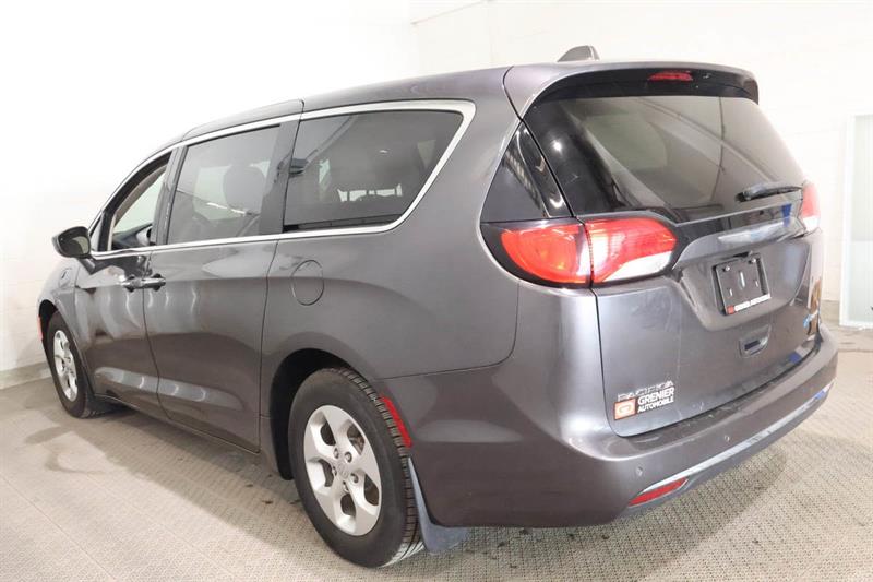chrysler Pacifica Hybrid 2018 - 5