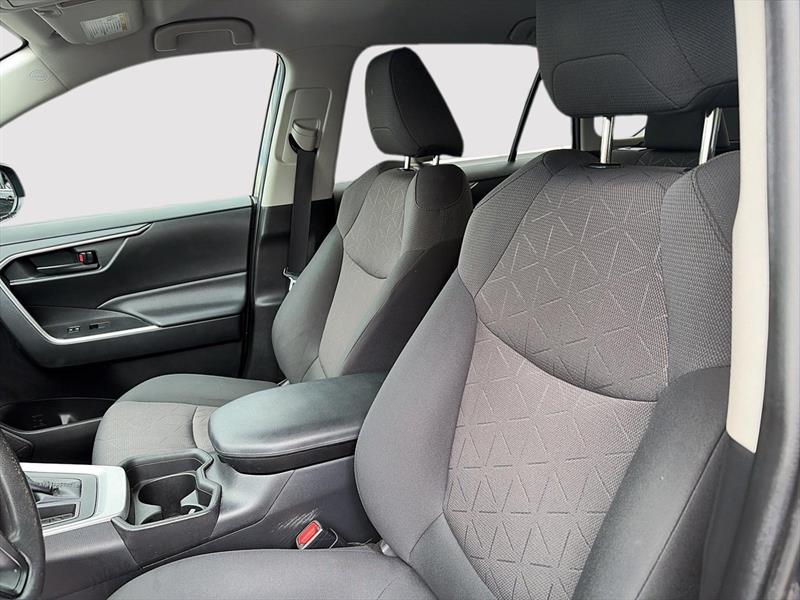 toyota RAV4 2019 - 11