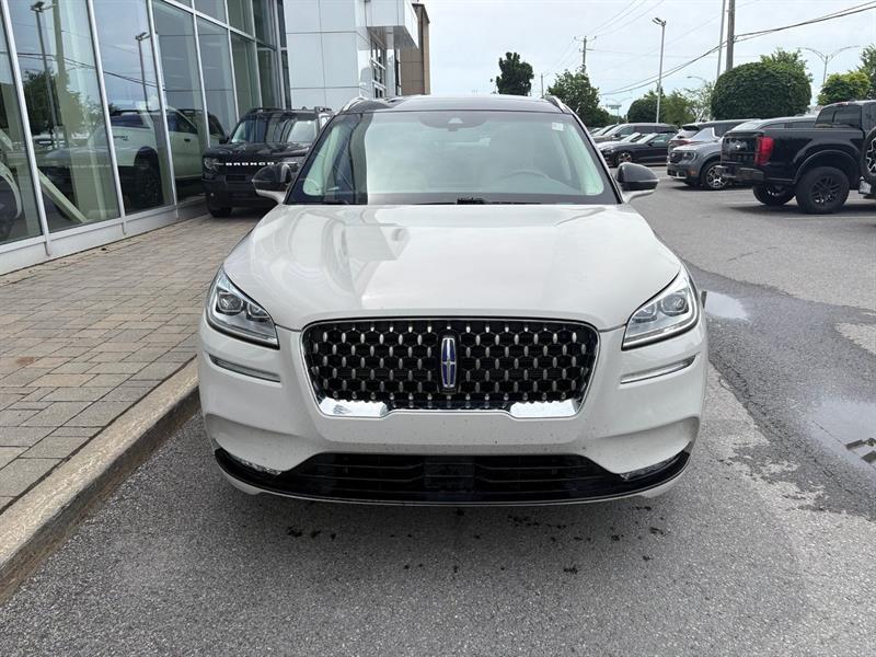 lincoln Corsair 2022 - 3