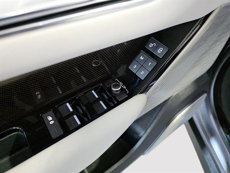 land rover Range Rover Velar 2018 - 16