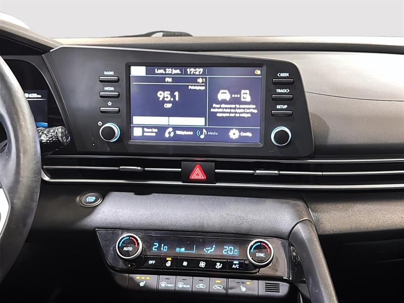 hyundai Elantra 2022 - 18