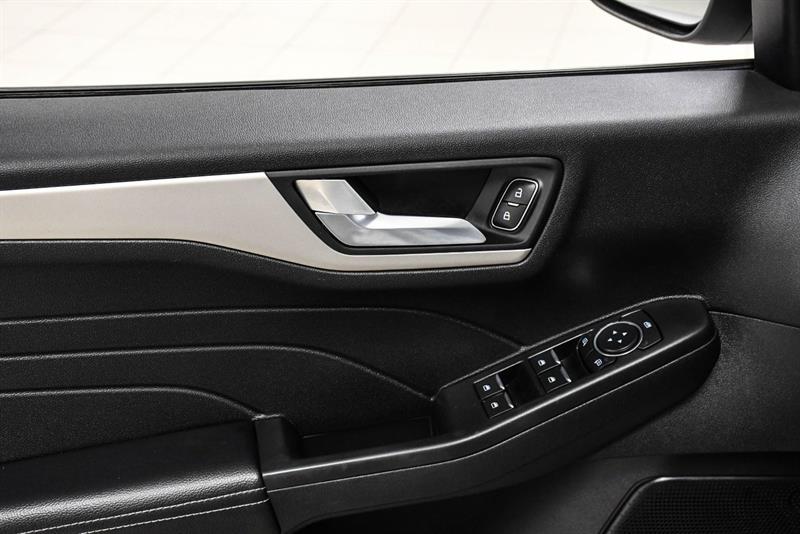 ford Escape 2022 - 17