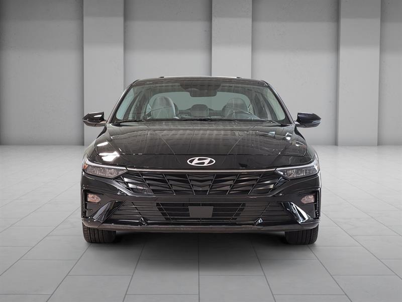 hyundai Elantra 2025 - 2