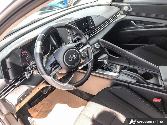 hyundai Elantra 2022 - 12