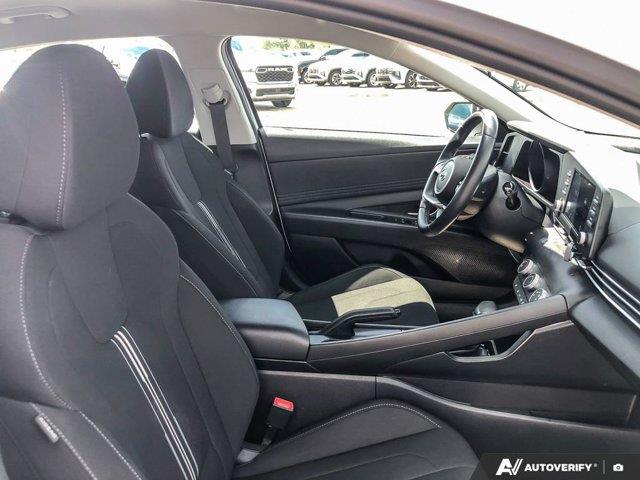 hyundai Elantra 2022 - 21