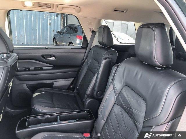nissan Pathfinder 2022 - 22