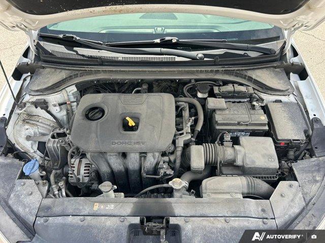 hyundai Elantra 2020 - 13