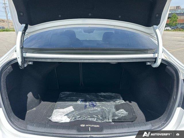 hyundai Elantra 2020 - 15