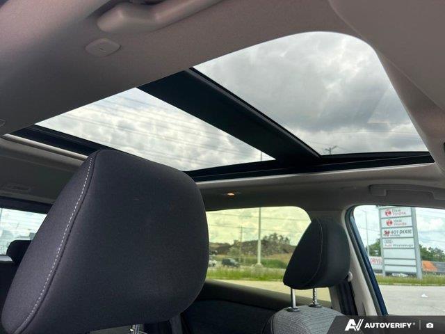 nissan Rogue 2023 - 25