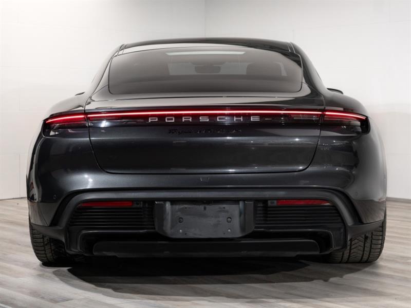 porsche Taycan 2020 - 10