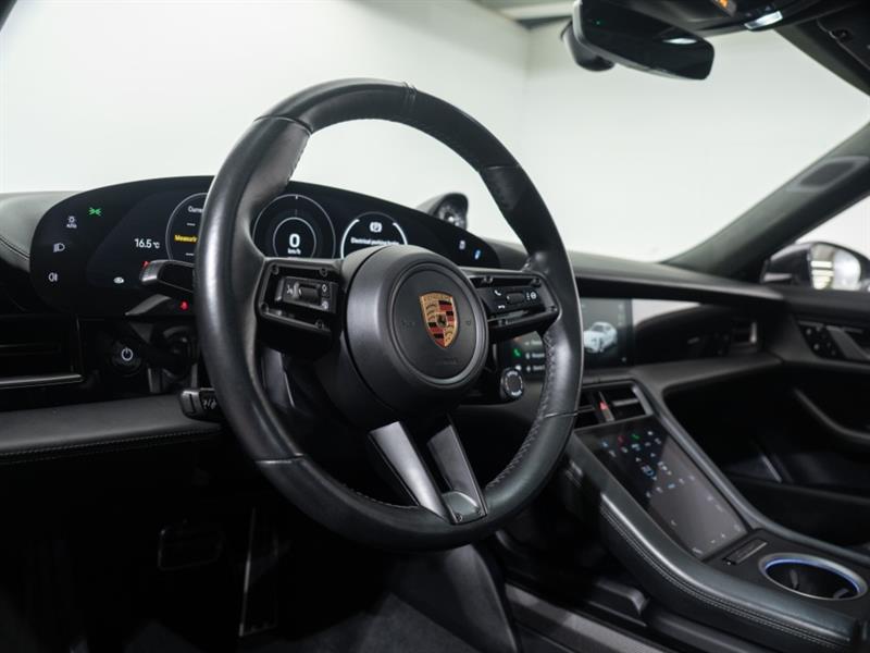 porsche Taycan 2020 - 33