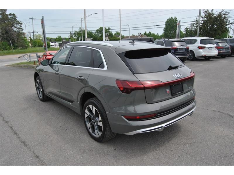 audi e-tron 2022 - 3
