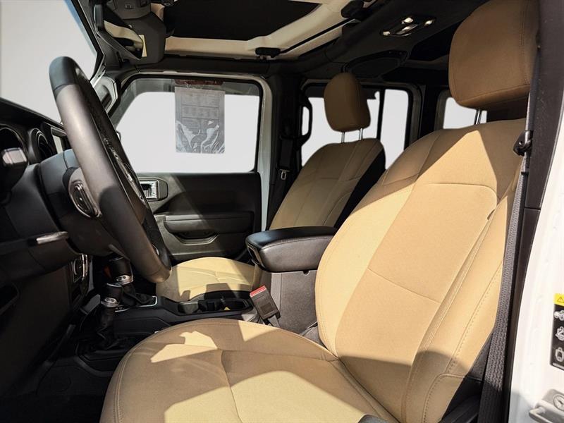 jeep Wrangler 2023 - 14