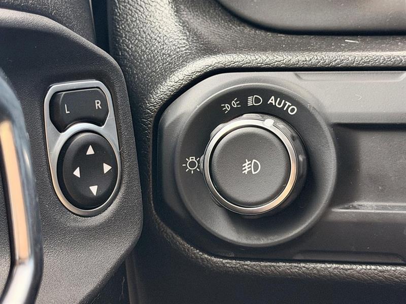 jeep Wrangler 2023 - 28