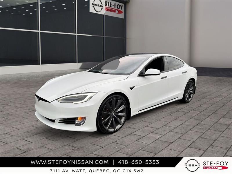 tesla Model S 2021