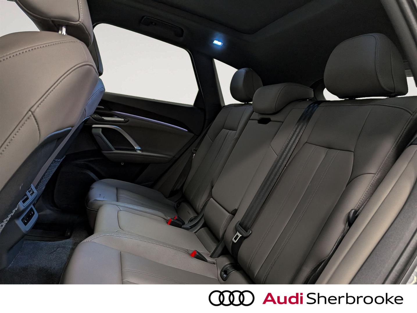 audi Q5 2025 - 12