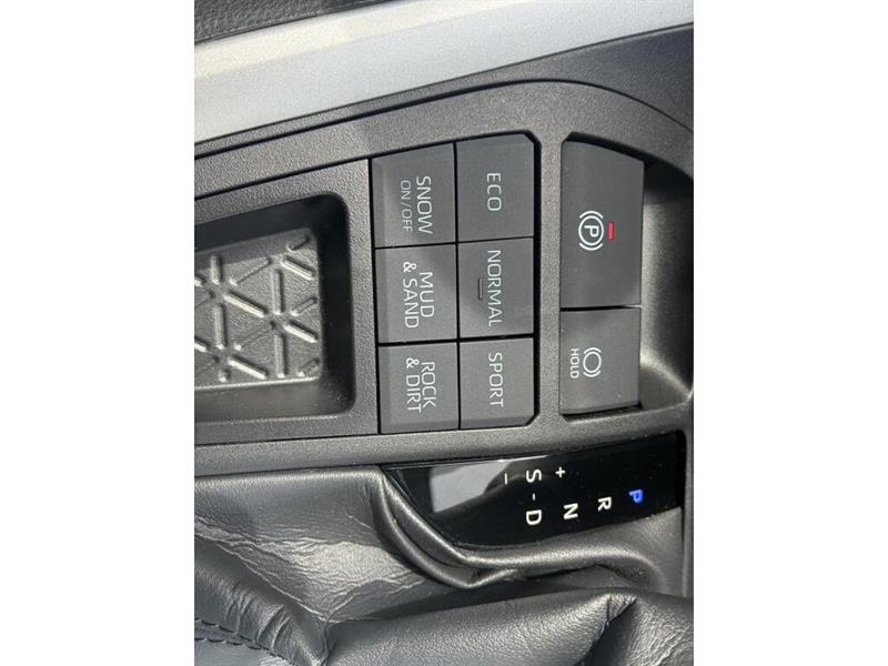 toyota RAV4 2023 - 25