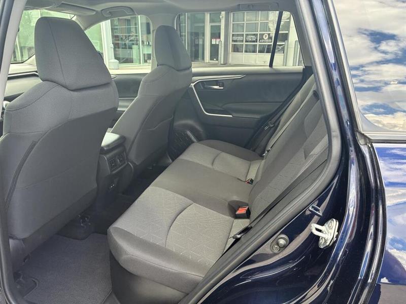 toyota RAV4 Hybrid 2022 - 18