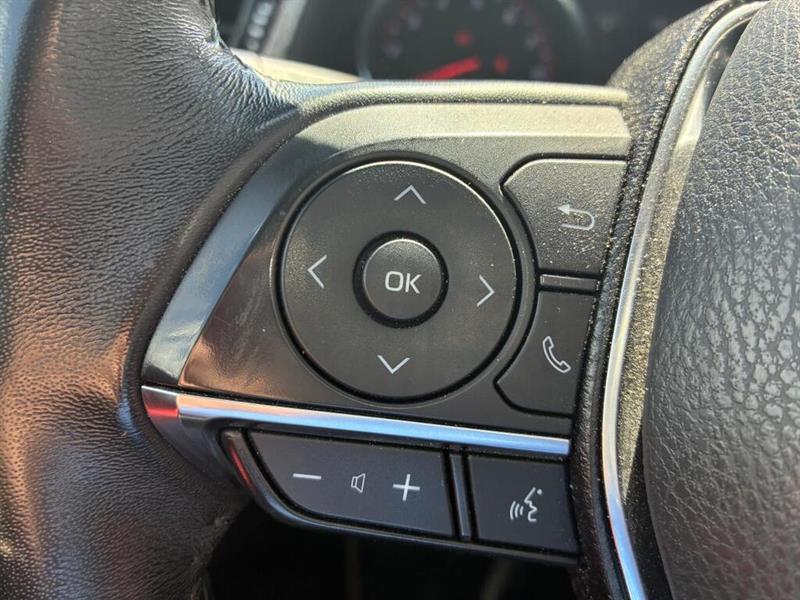 toyota Camry 2020 - 10