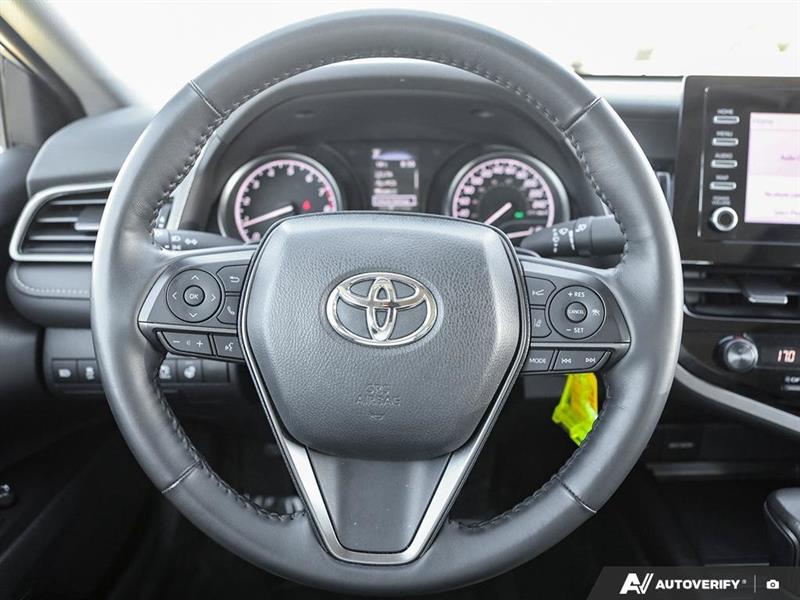 toyota Camry 2024 - 8
