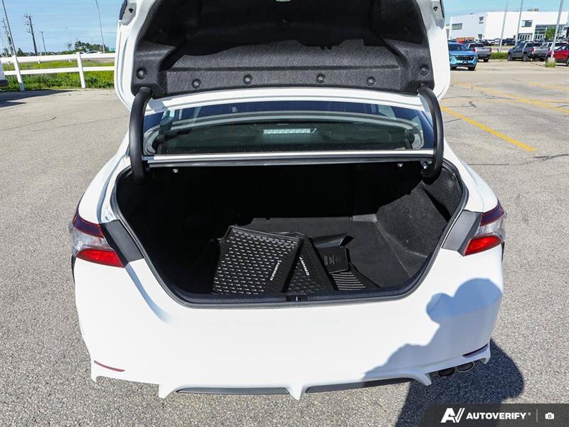 toyota Camry 2024 - 24