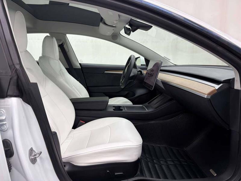 tesla Model 3 2023 - 27