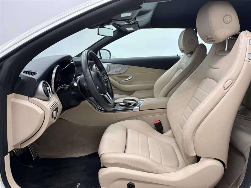 mercedes-benz C300 2020 - 2