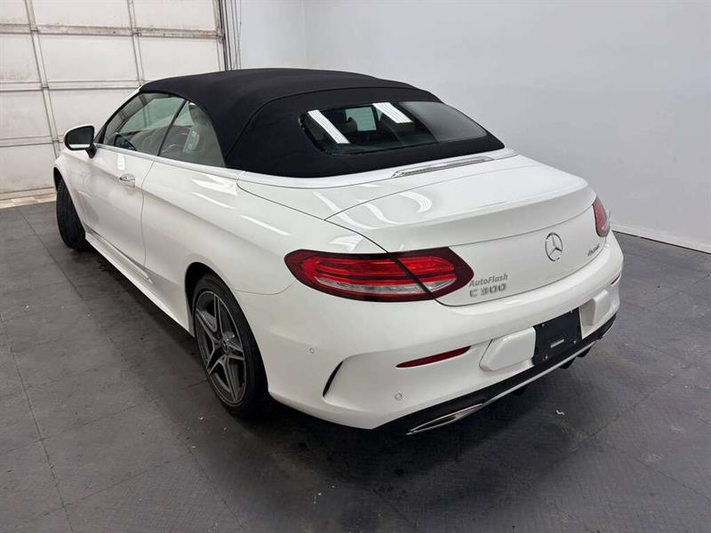 mercedes-benz C300 2020 - 6